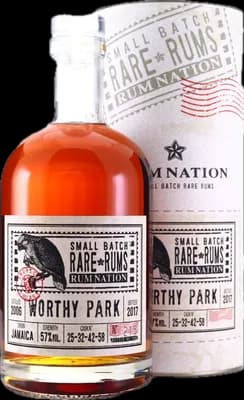 Bouteille de spiritueux : Small Batch Rare Rums de la marque Rum Nation
