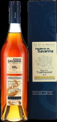 Bouteille de spiritueux : Intense de la marque Savanna