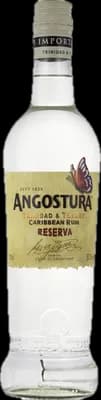 Bouteille de spiritueux : Reserva Blanco de la marque Angostura