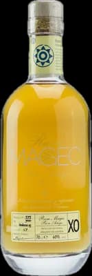 Bouteille de spiritueux : XO Oloroso de la marque Rum Magec